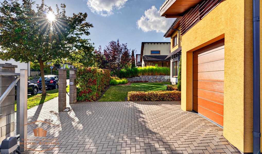 Prodej domu 170 m² s pozemkem 1 001 m², Žďár nad Sázavou – náhled fotky 37