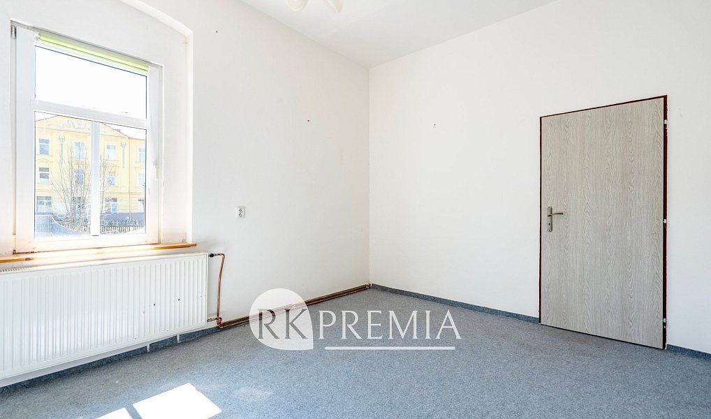 Prodej domu 430 m² s pozemkem 460 m², Vejprty – náhled fotky 39