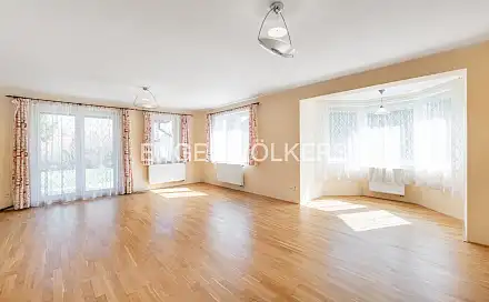 Pronájem domu 180 m² s pozemkem 452 m², Podzimní, Hostivice, okres Praha-západ