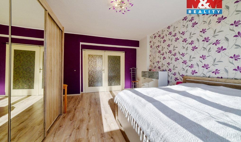 Prodej bytu 3+1 86 m², Cheb – náhled fotky 9