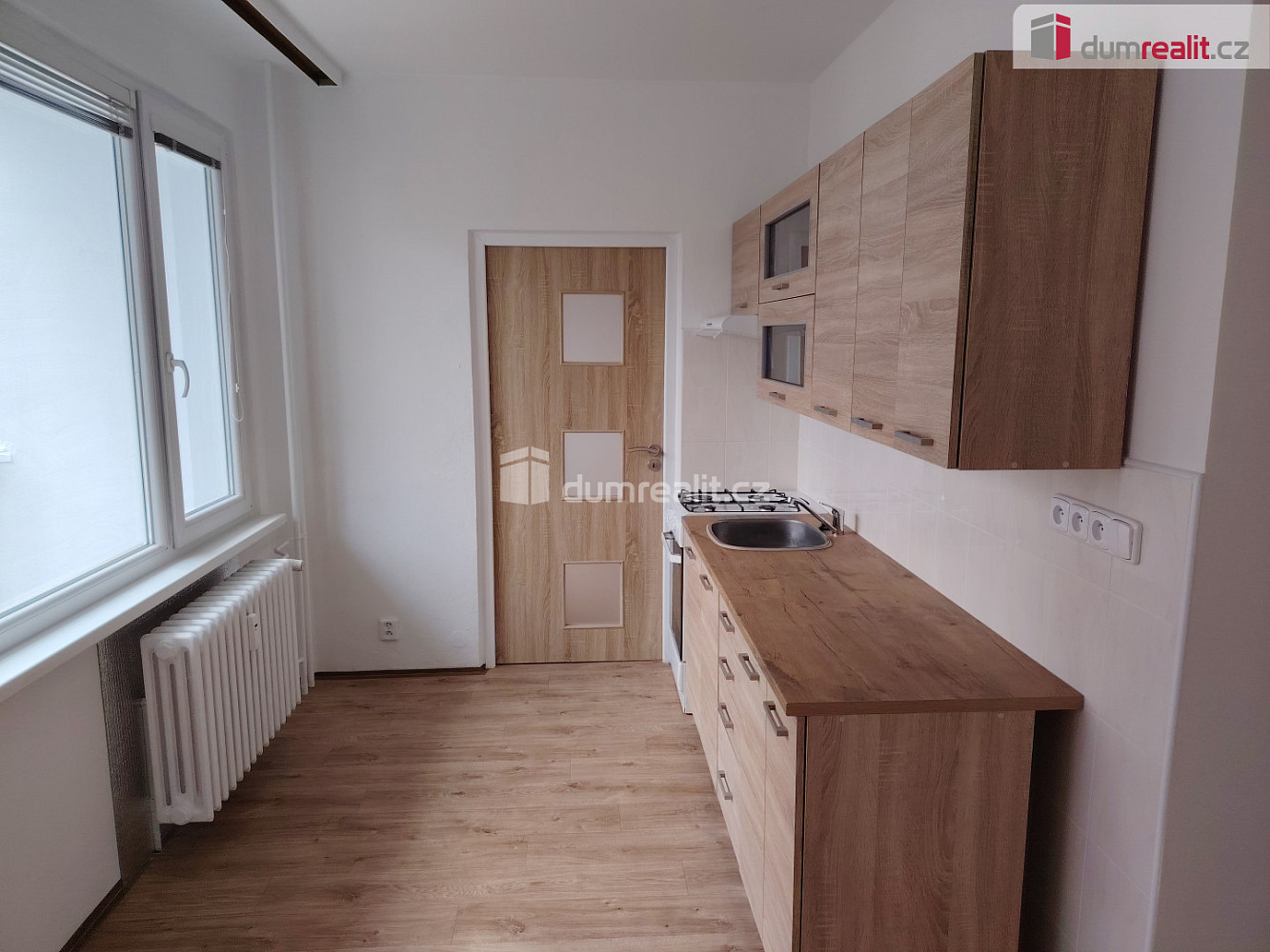 Pronájem bytu 3+1 72 m² — photo 2