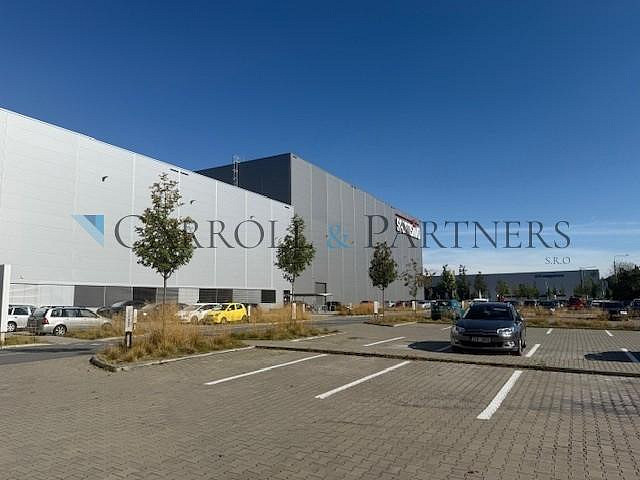 Pronájem výrobních prostor 4 320 m² – fotografie 4
