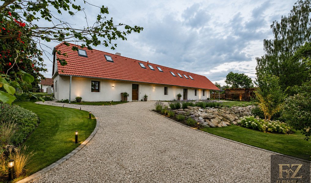Prodej domu 220 m² s pozemkem 1 555 m², Řepeč – náhled fotky 3