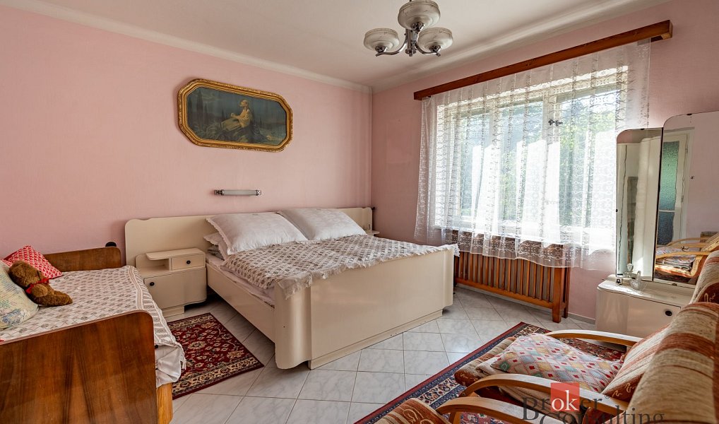 Prodej domu 300 m² s pozemkem 768 m², Ostrava – náhled fotky 12