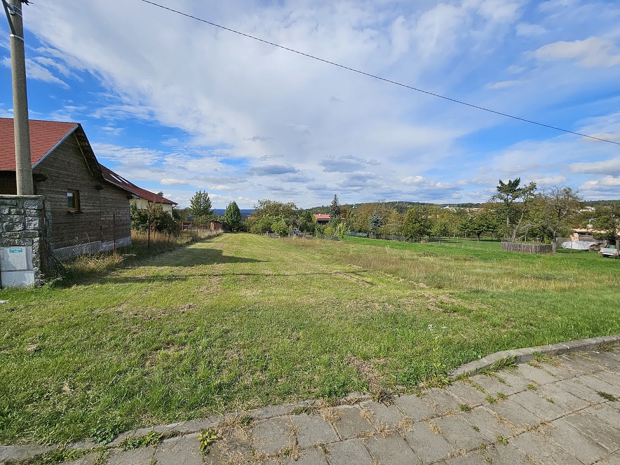 Prodej stavebního pozemku 639 m²