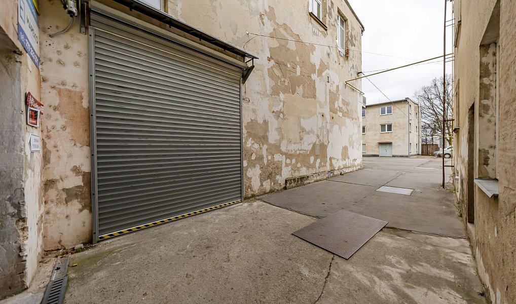 Pronájem výrobních prostor 348 m², Bojkovice – náhled fotky 9