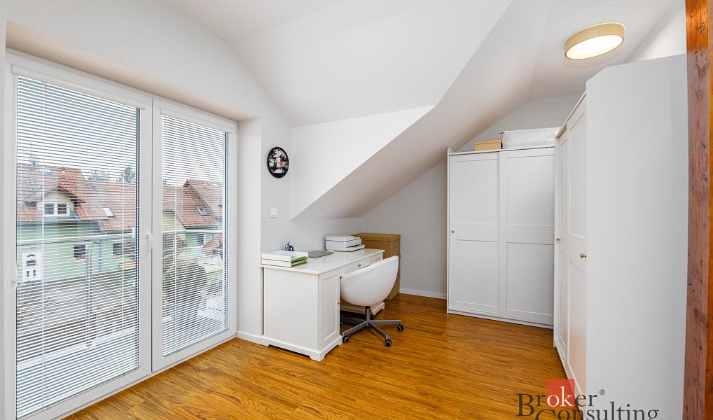 Prodej domu 154 m² s pozemkem 577 m², Líně – náhled fotky 21