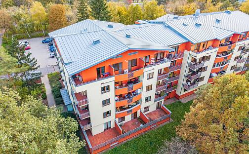 Prodej bytu 1+kk 52 m², Ústavní, Praha 8 - Bohnice