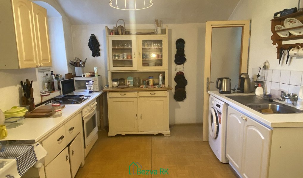 Prodej obchodních prostor 1 358 m², Varvažov – náhled fotky 33