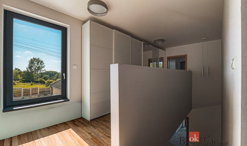Prodej domu 240 m² s pozemkem 1 152 m², Plzeň – náhled fotky 11
