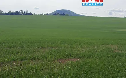 Prodej pole 5 688 m², Roudnice nad Labem, okres Litoměřice