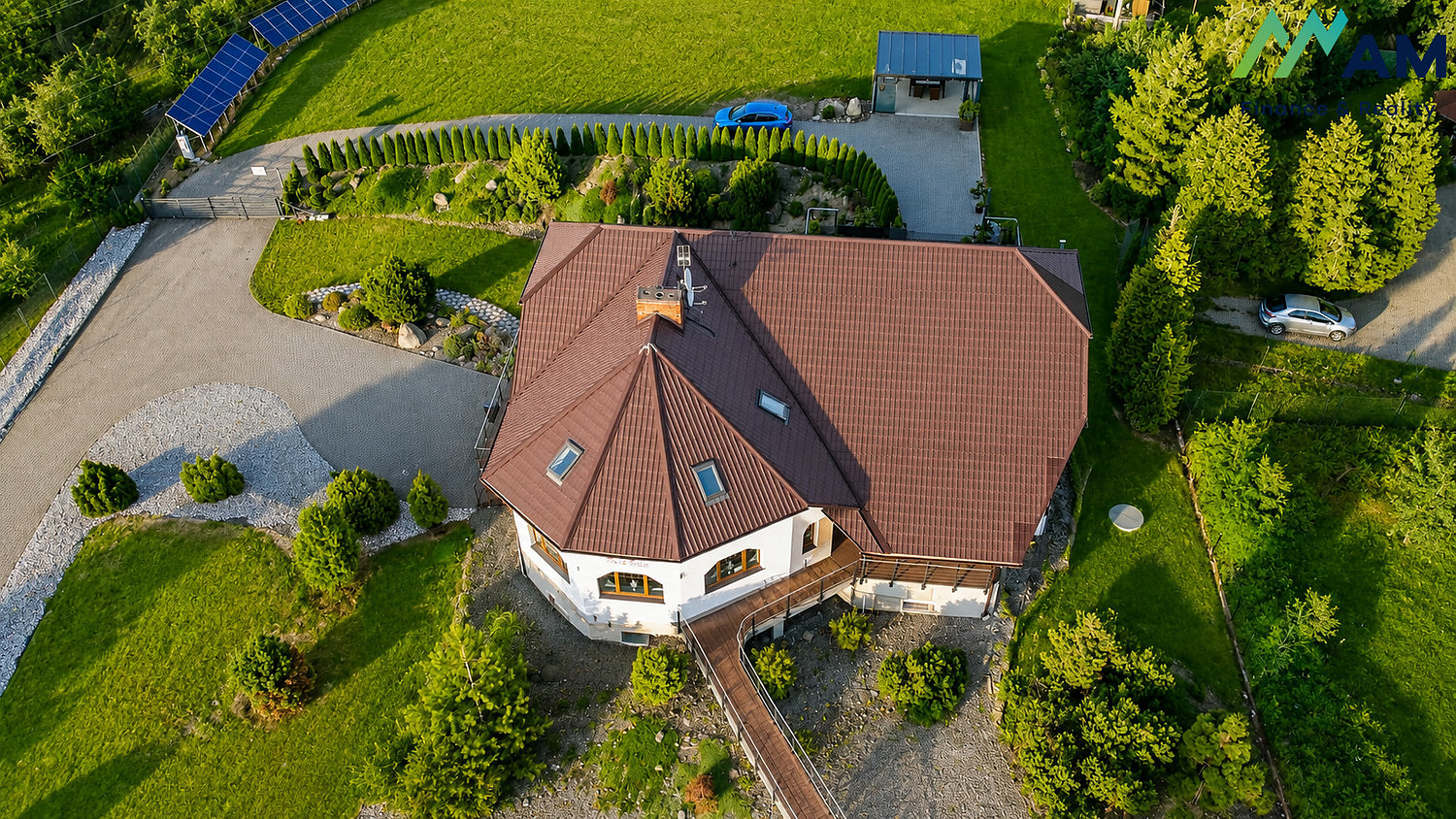 Prodej vily 758 m² s pozemkem 5 020 m² – fotografie 2