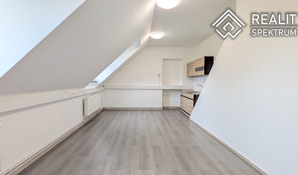 Pronájem kanceláře 36 m², Letohrad – náhled fotky 4