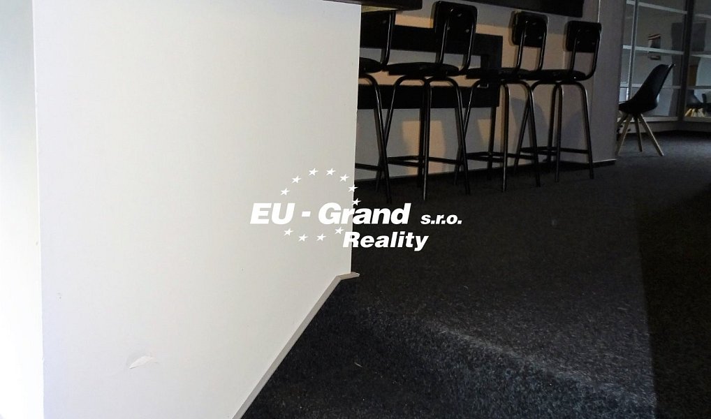 Prodej domu 325 m² s pozemkem 528 m², Šluknov – náhled fotky 28