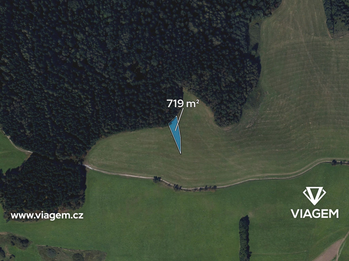 Prodej pole 719 m² — photo 2