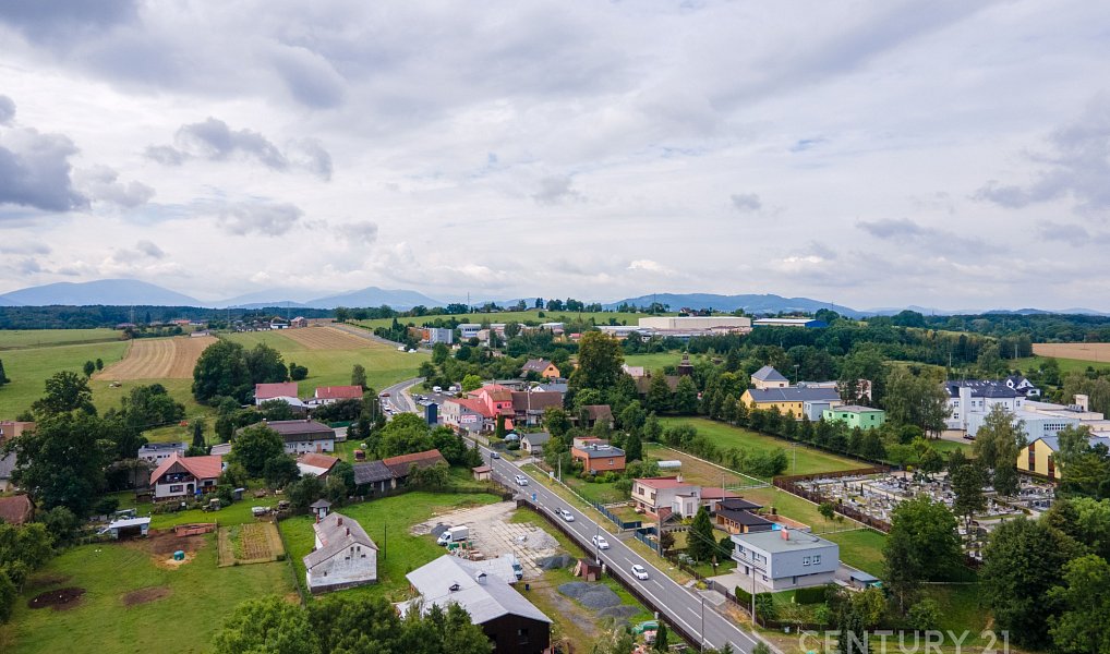 Prodej stavebního pozemku 1 811 m², Sedliště – náhled fotky 6