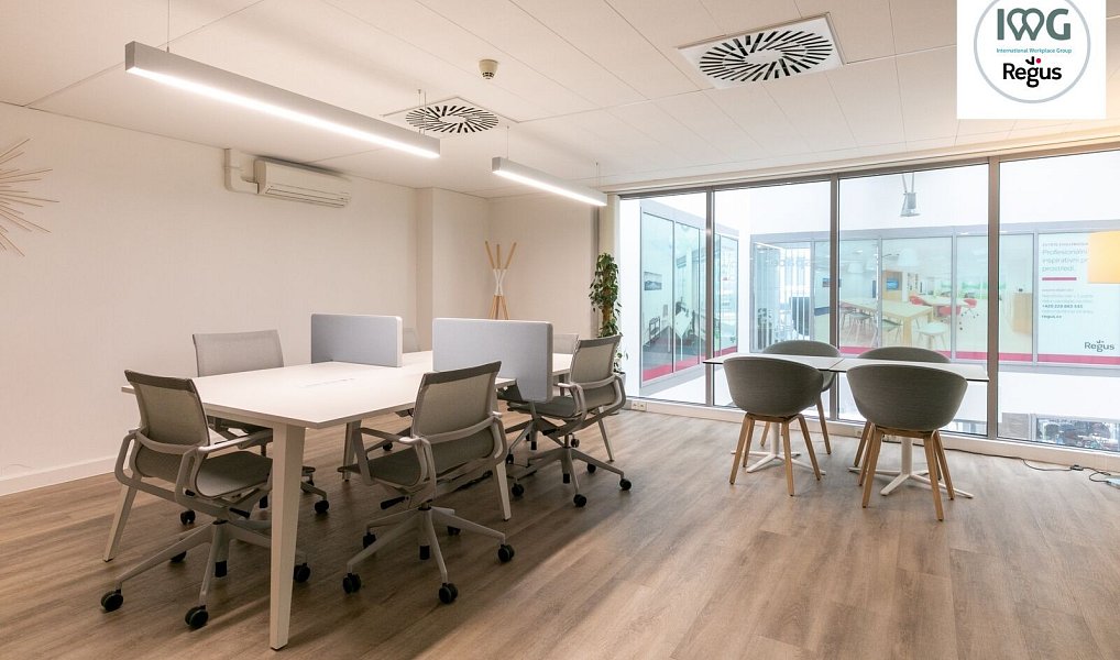 Pronájem kanceláře 25 m², Praha – náhled fotky 4
