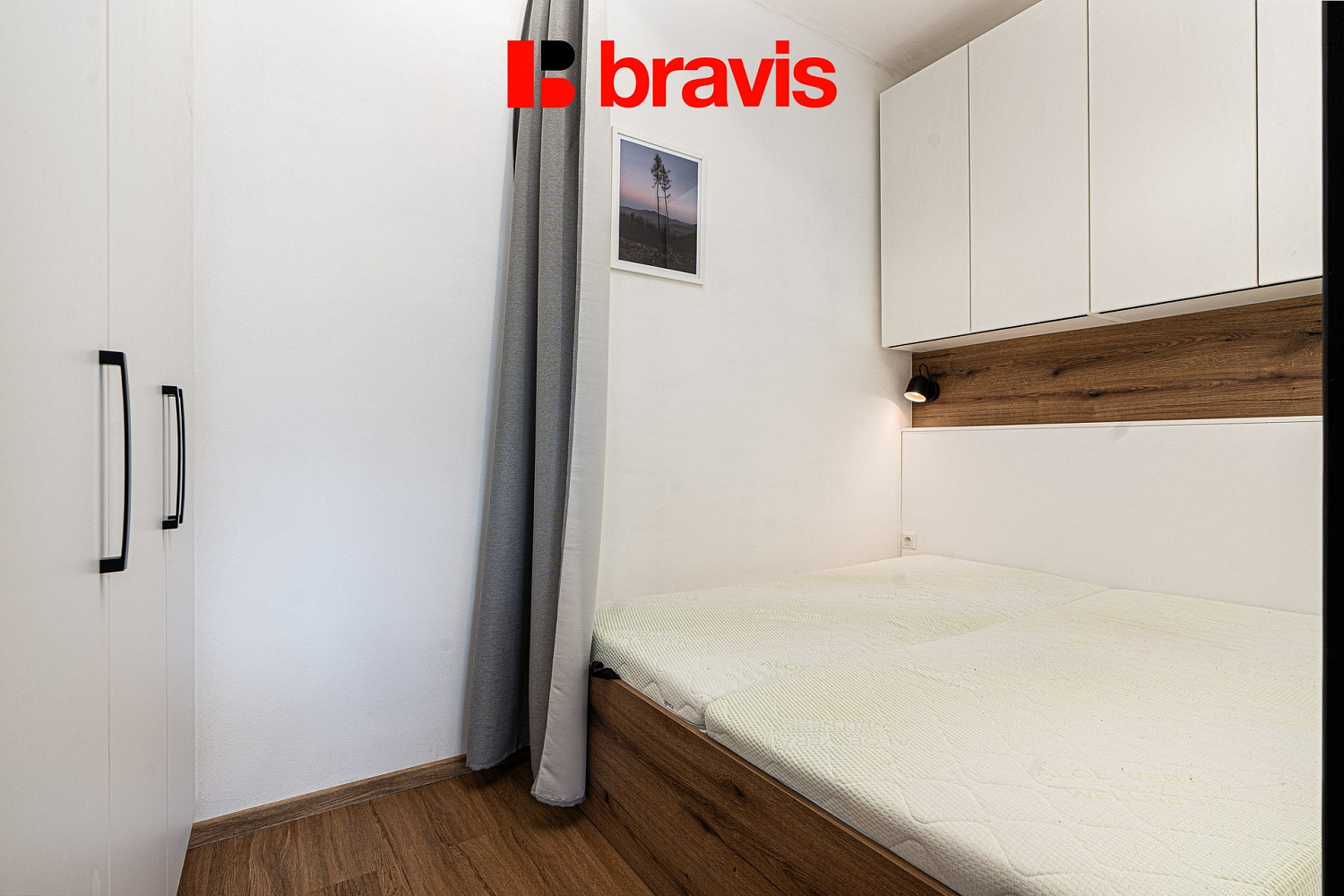 Pronájem bytu 1+kk 41 m² – fotografie 3
