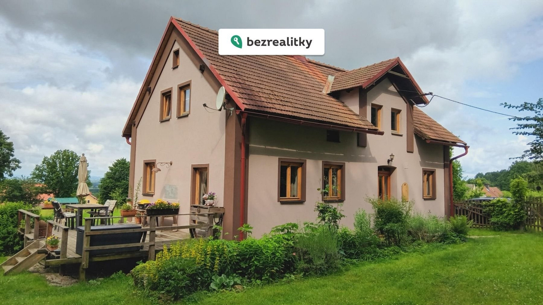 Prodej domu 168 m² s pozemkem 1 625 m²