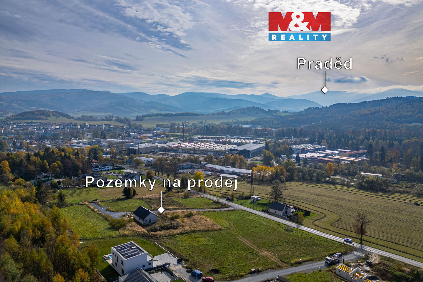 Prodej stavebního pozemku 1 497 m²