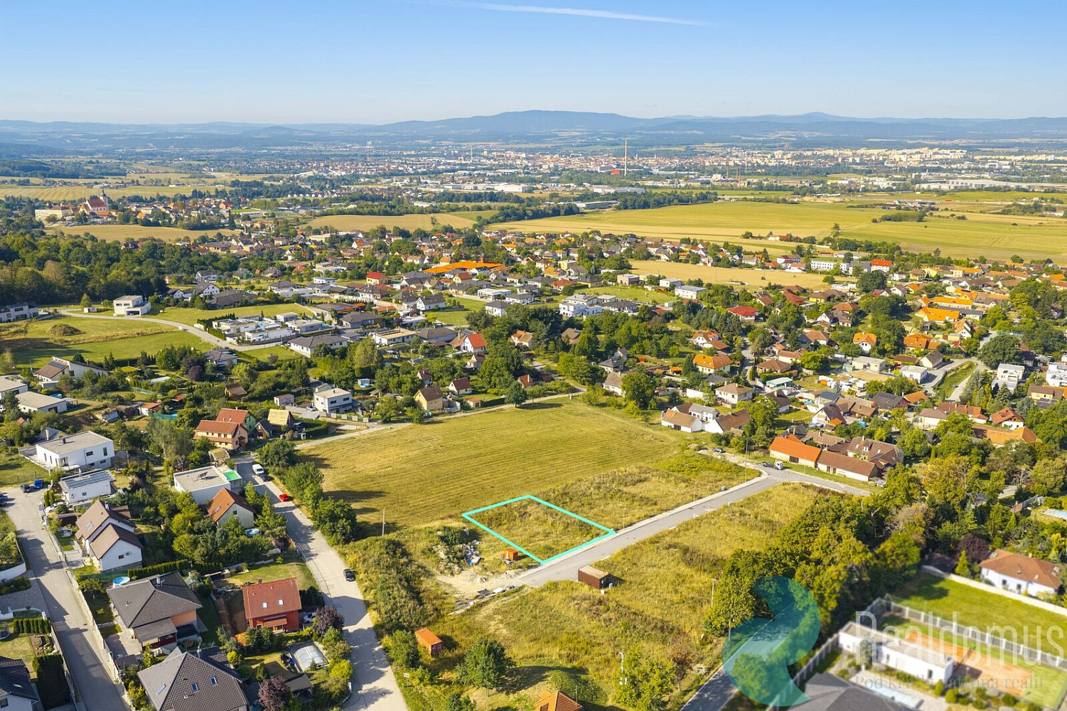 Prodej stavebního pozemku 855 m² – fotografie 3