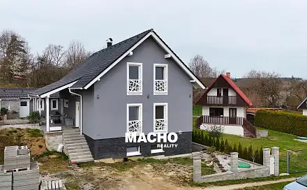 Prodej domu 220 m² s pozemkem 458 m², Na Pilátě I, Soběslav - Soběslav II, okres Tábor