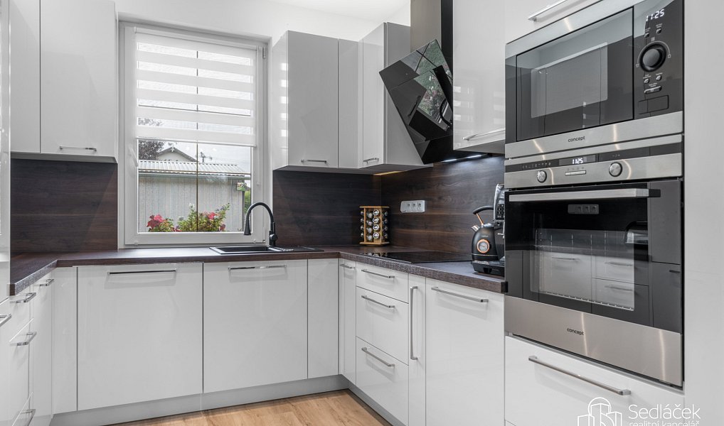 Prodej domu 100 m² s pozemkem 1 272 m², Nové Sedlo – náhled fotky 8