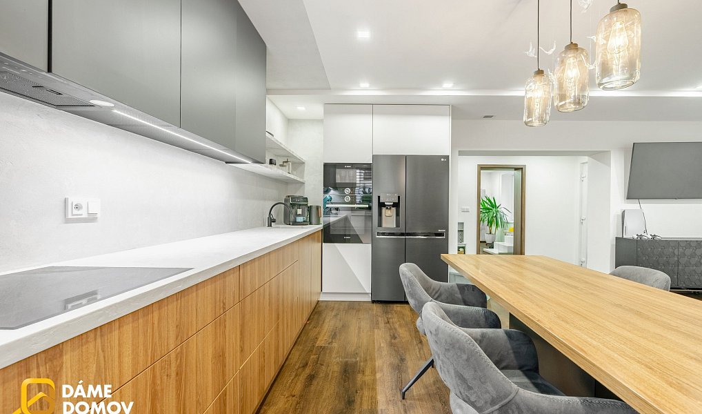 Prodej domu 308 m² s pozemkem 3 861 m², Suchov – náhled fotky 9