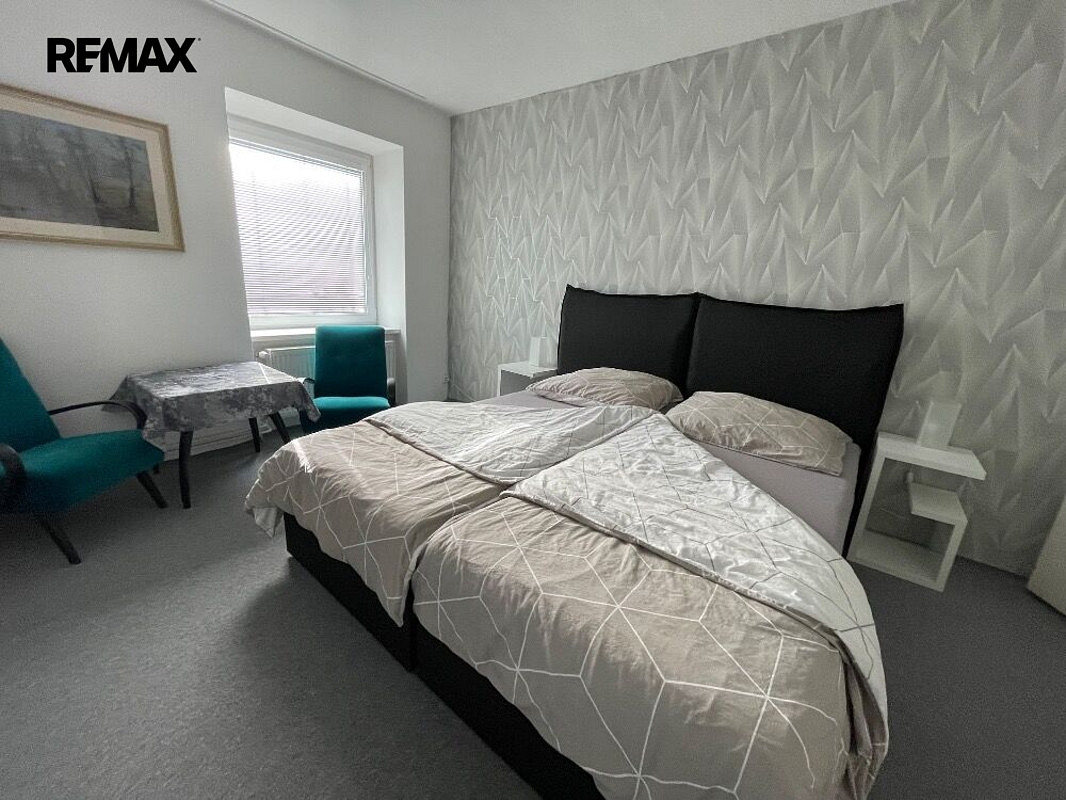 Pronájem bytu 2+1 80 m² – fotografie 5