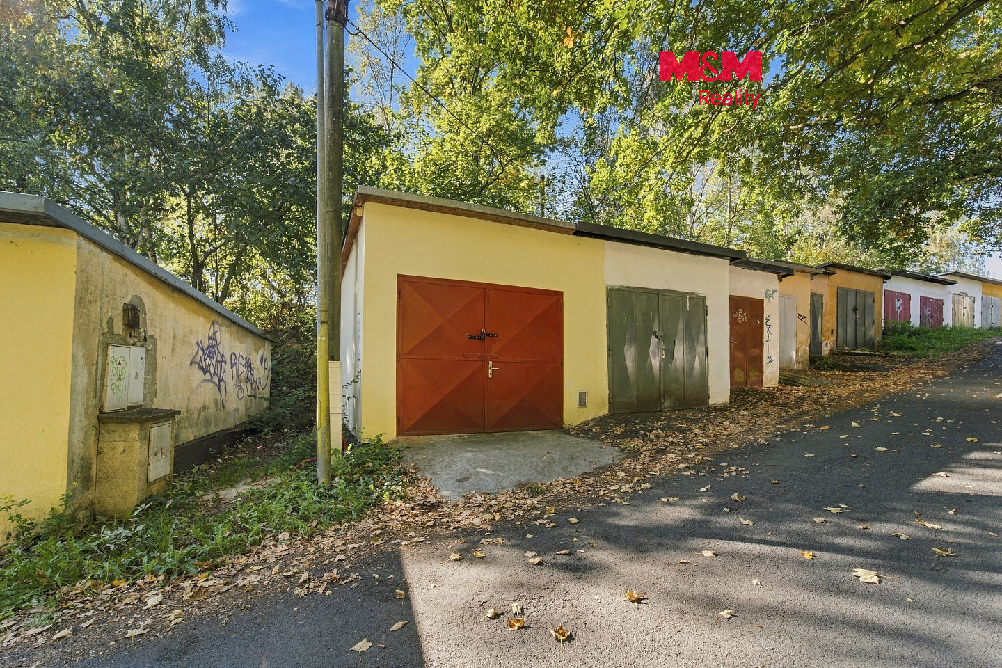 Prodej garáže, 16 m2, Karlovy Vary