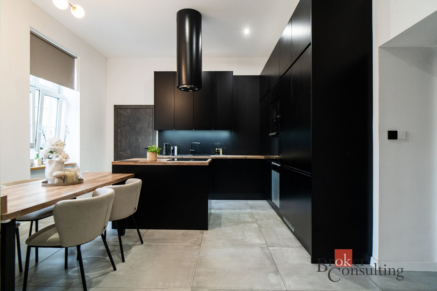 Pronájem bytu 3+1 124 m² — photo 3