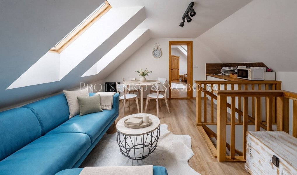 Prodej nájemního domu, činžáku 174 m², Hluboká nad Vltavou – náhled fotky 8