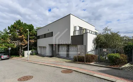 Prodej bytu 4+kk 111 m²