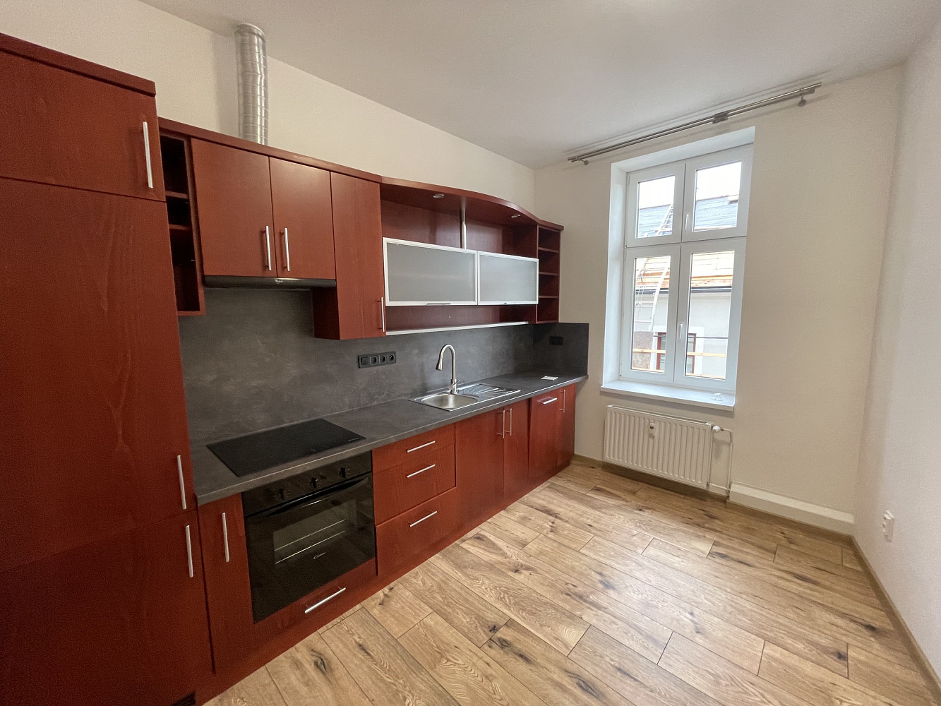 Pronájem bytu 2+1 67 m² – fotografie 2