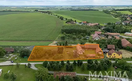 Prodej domu 196 m² s pozemkem 3 601 m², Běchary, okres Jičín