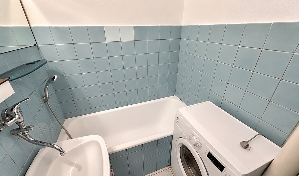 Prodej bytu 3+1 63 m², Hradec Králové – náhled fotky 9