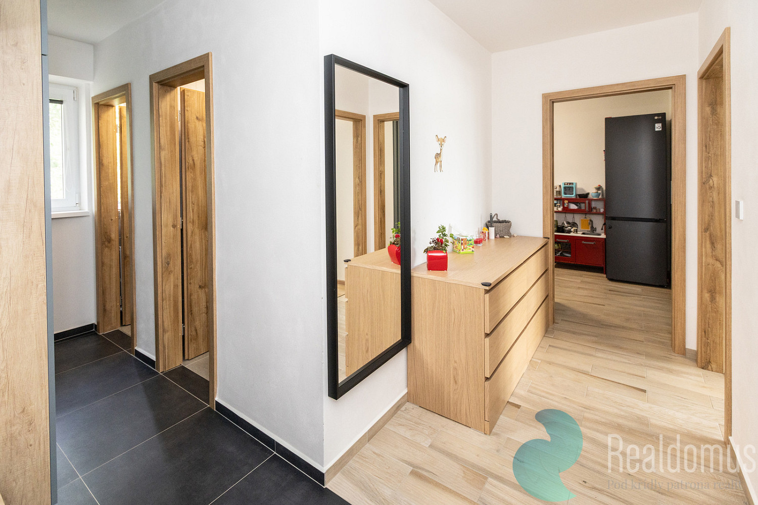 Pronájem bytu 2+1 56 m² – fotografie 2
