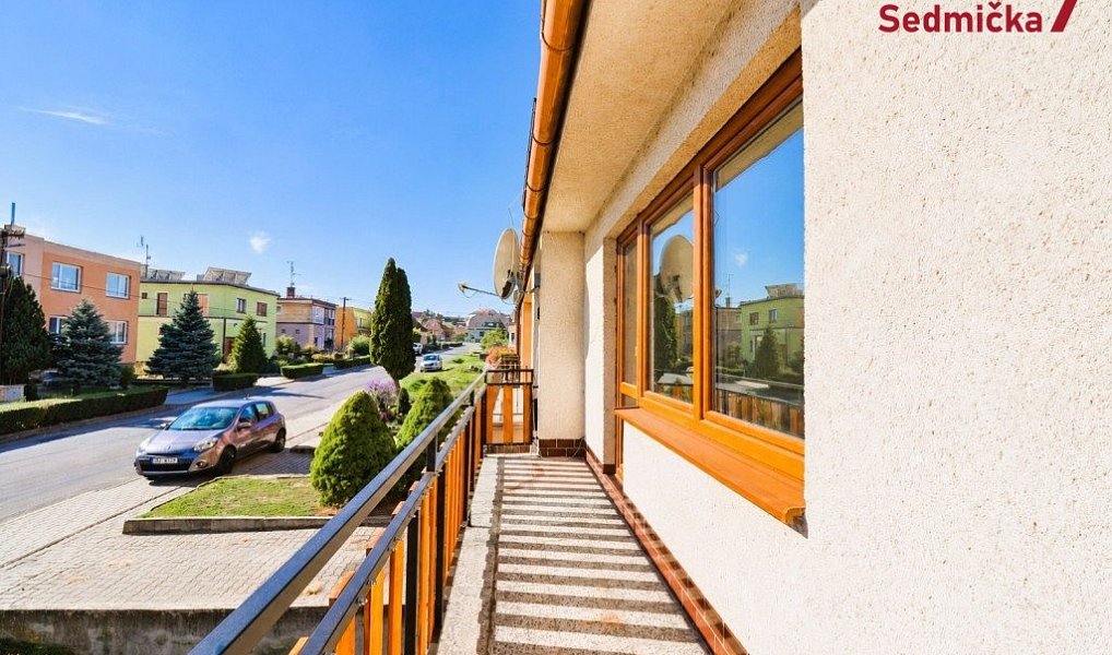 Prodej domu 300 m² s pozemkem 302 m², Únanov – náhled fotky 11