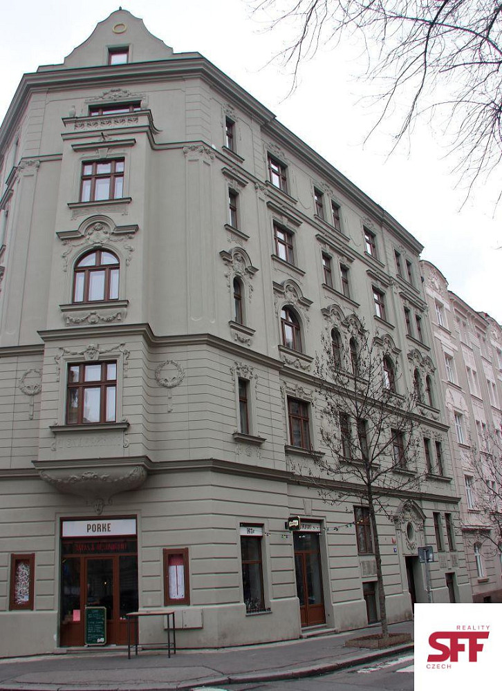 Pronájem bytu 2+kk 56 m² – fotografie 3