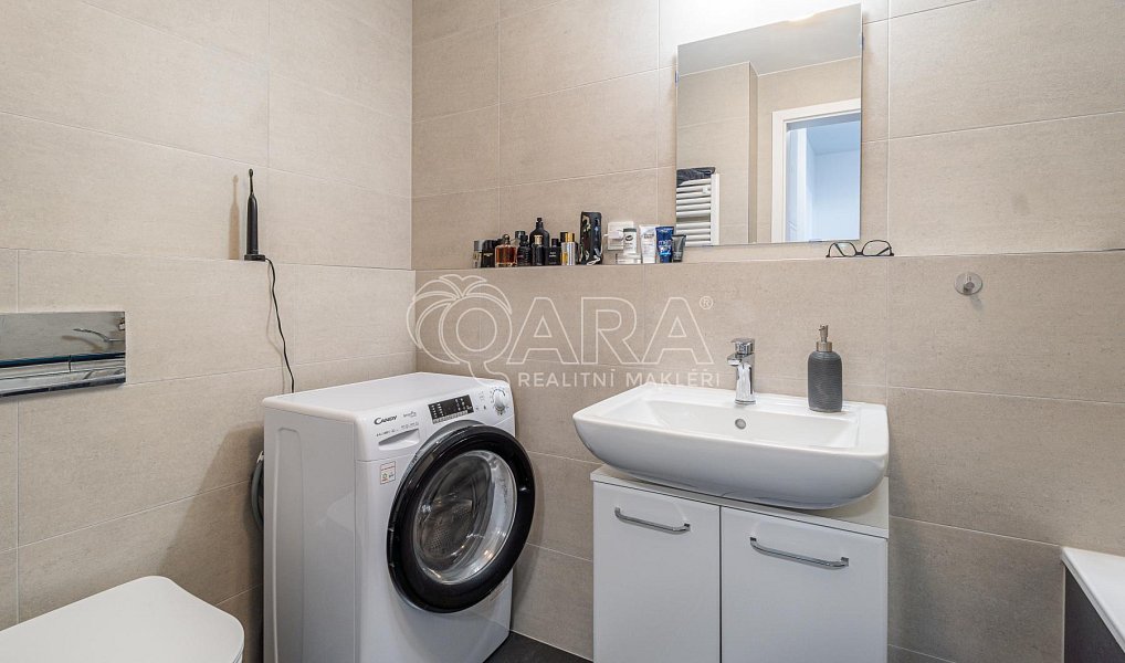 Pronájem bytu 1+kk 33 m², Praha – náhled fotky 7