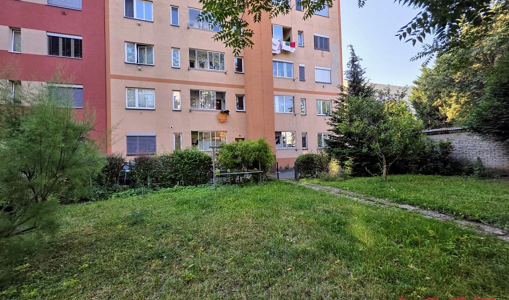 Pronájem bytu 2+kk 49 m², Praha – náhled fotky 16