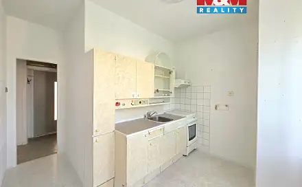 Prodej bytu 3+1 69 m², SPC R, Krnov - Pod Cvilínem, okres Bruntál