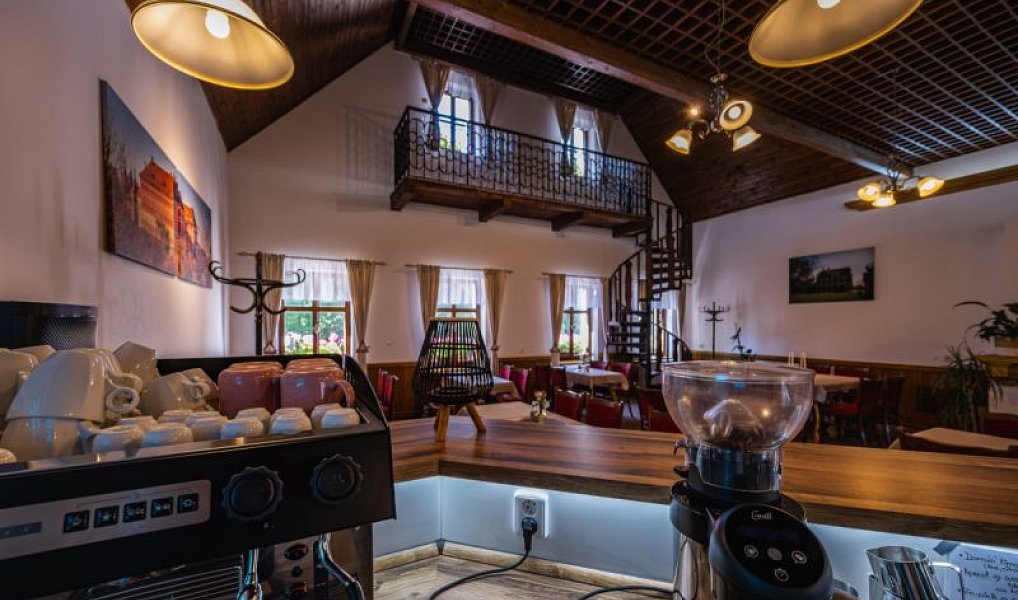 Pronájem restaurace 150 m², Opočno – náhled fotky 16