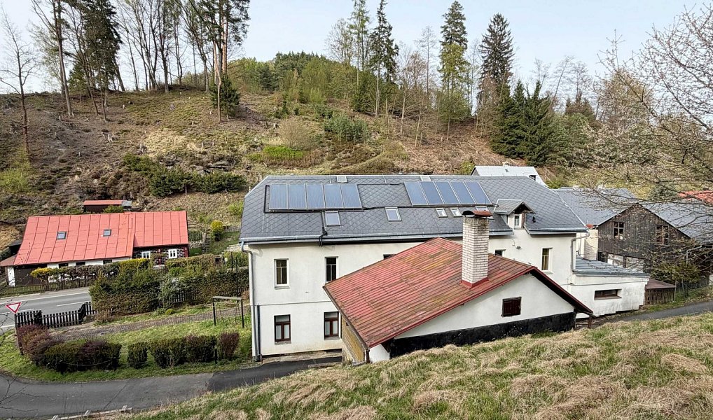 Prodej ubytovacího objektu 640 m², Jetřichovice – náhled fotky 9