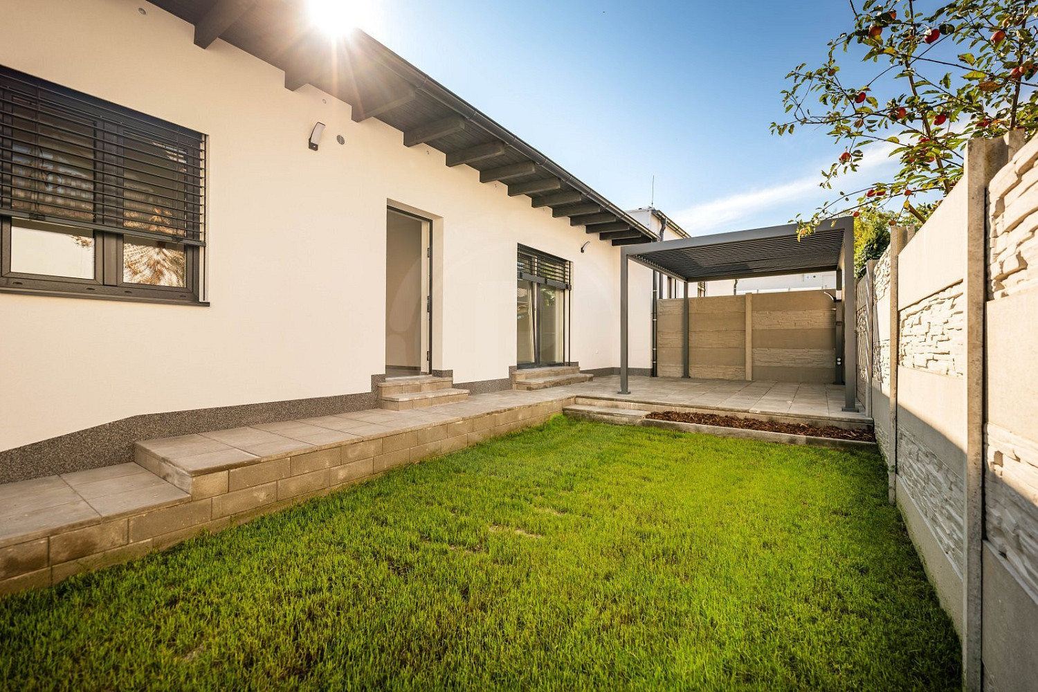 Prodej domu 84 m² s pozemkem 122 m² – fotografie 3