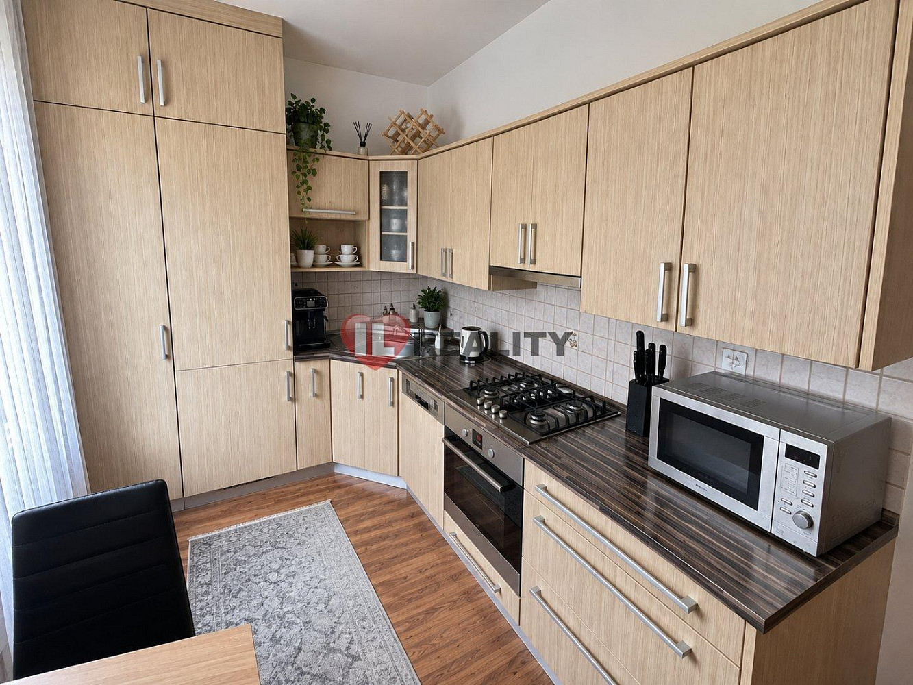 Prodej bytu 2+1 56 m² – fotografie 2
