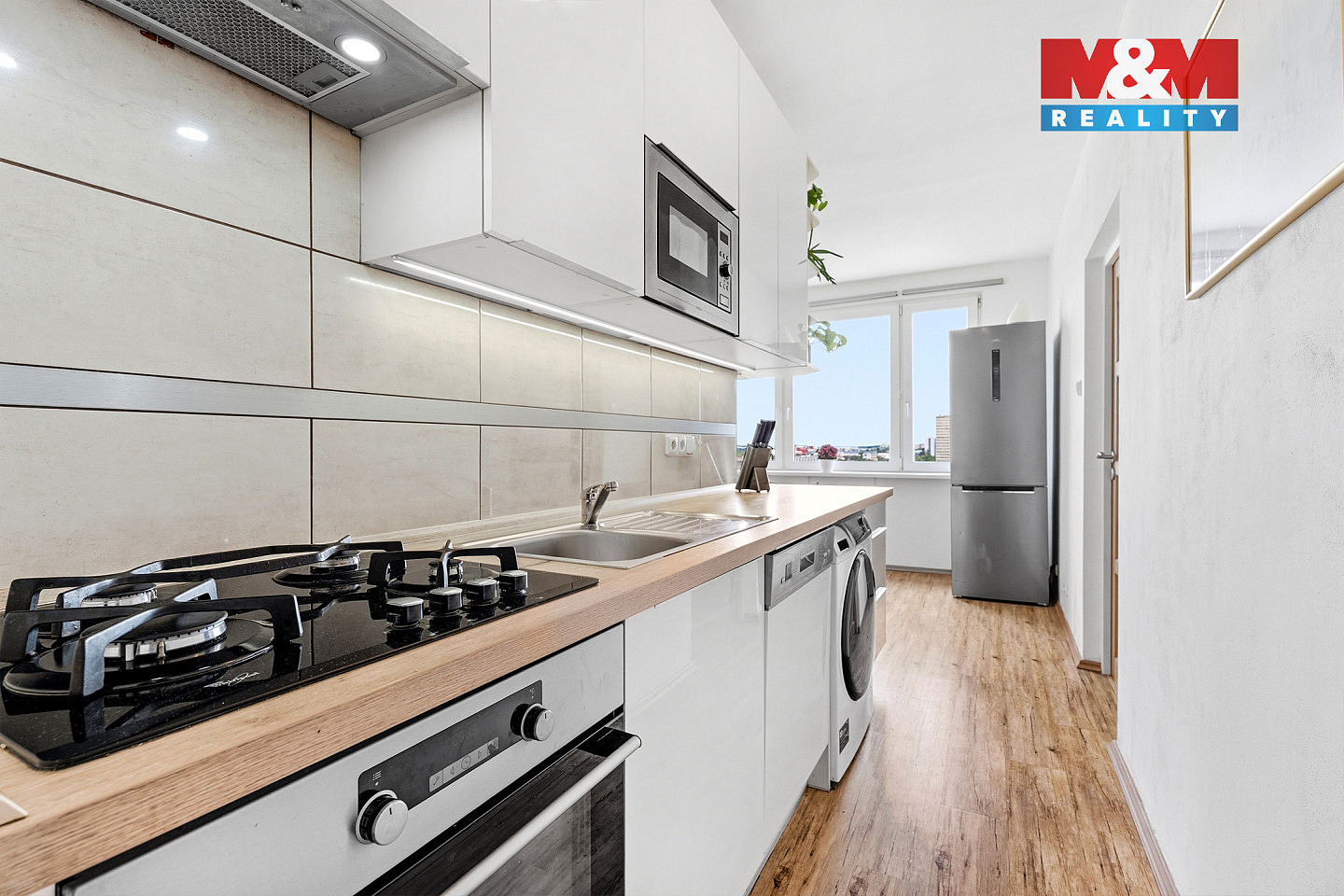 Prodej bytu 3+1 72 m² — photo 3