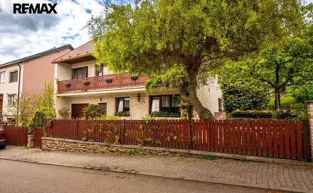 Prodej domu 306 m² s pozemkem 717 m², Žižkova, Husinec, okres Prachatice