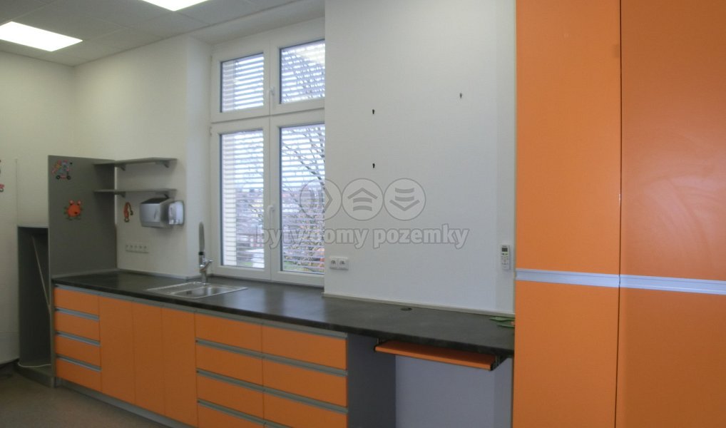 Prodej obchodních prostor 17 m², Opava – náhled fotky 3