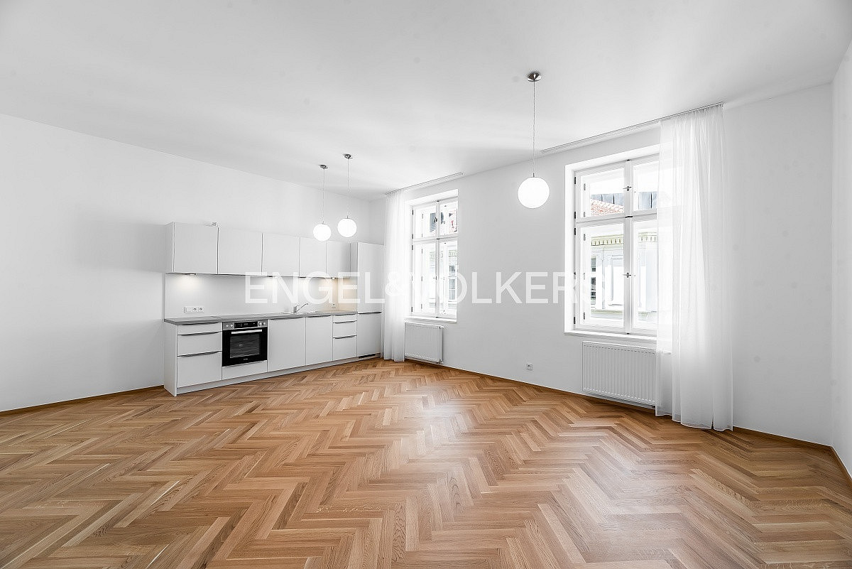 Pronájem bytu 3+kk 87 m²